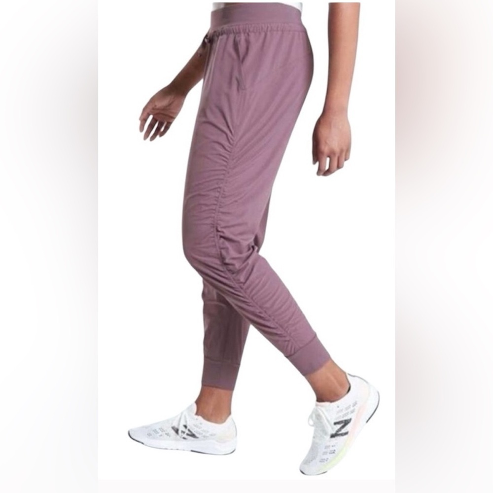 Athleta Attitude Pants - size 8 Petite